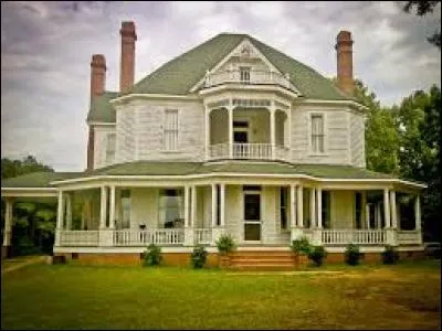 Dans la saison 2, qui est le propri&eacute;taire de la ferme ?