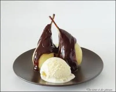 Quel parfum de glace est utilisé dans la poire belle Hélène ?