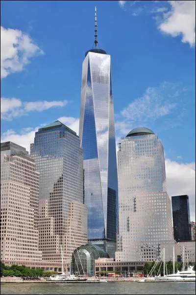 Quelle tour a remplacé les World Trade Center ?