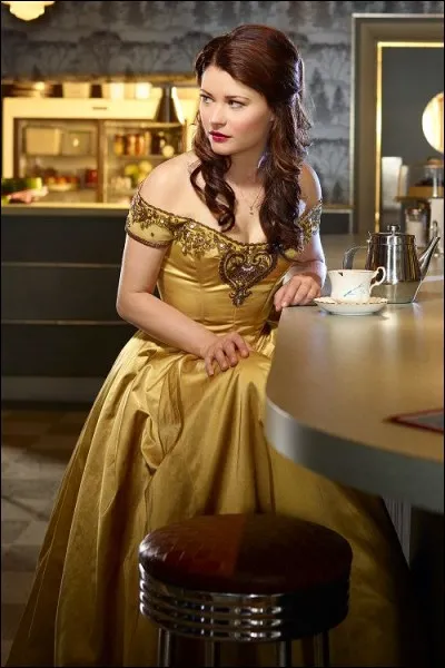 Comment Belle a-t-elle fait en sorte qu'Hadès n'ait pas le bébé qu'elle attendait ?