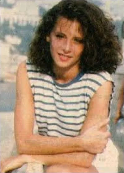 Quelle chanteuse sort son premier succès "Maman a tort" en 1984 ?