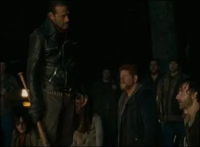 Comment s'appelle le méchant à la fin de la saison 6 ?