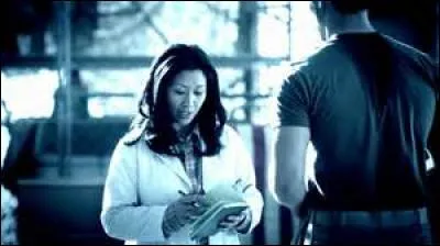 Quel est le rôle de sa mère ?