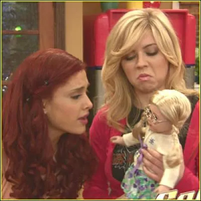 Comment s'appelle cette poupée ?