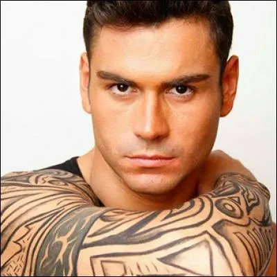 Quel était le projet pro de Ricardo ?