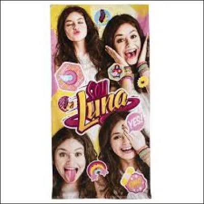 Qui a embrassé Luna dans l'épisode 40 de la saison 1 ?