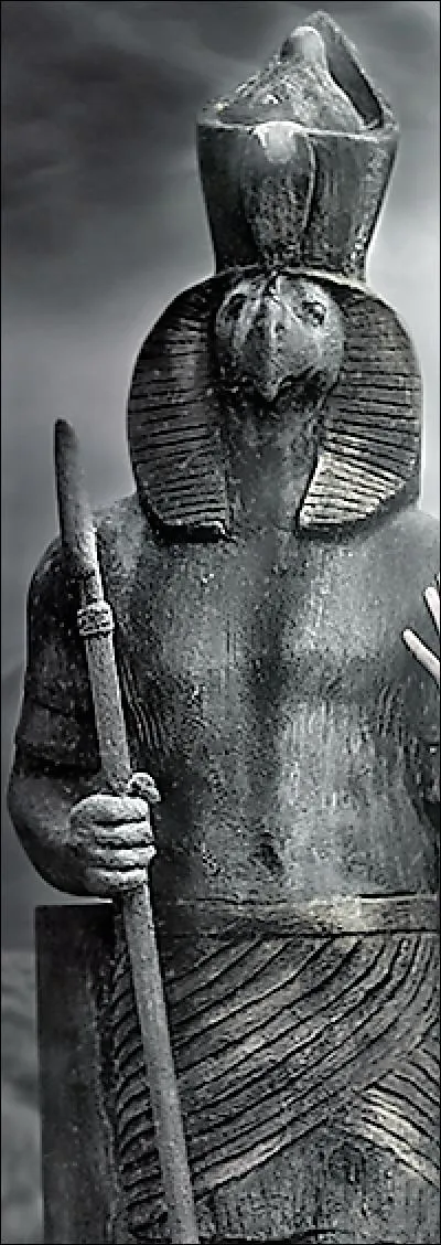 Représenté généralement sous l'aspect d'un homme hiéracocéphale, considéré comme le dieu de la royauté. Qui est-il ?