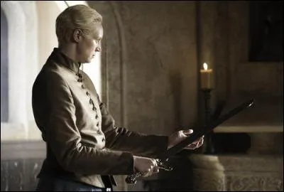 Comment s'appelle l'épée en acier valyrien que Jaime Lannister donne à Brian de Thors ?