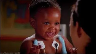 Comment s'appelle la fille adoptive de Meredith et Derek ?