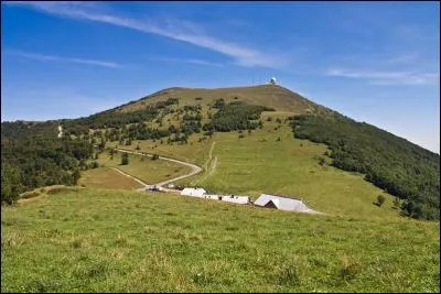 Quel autre nom, tiré de celui du village le plus proche, est également donné au Grand Ballon, point culminant du massif des Vosges ?