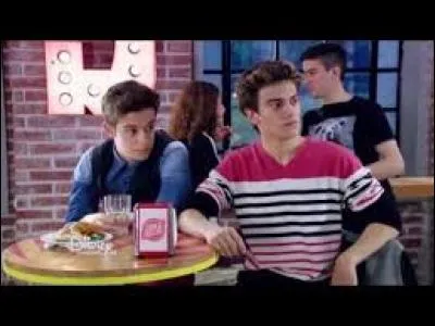 Que dit Matteo &agrave; Gast&oacute;n quand Luna arrive au Jam and Roller ?