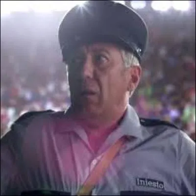 Quel est le nom du facteur de "The Winner Stay" ?