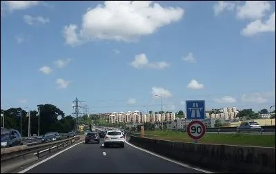 Comment appelle-t-on les habitants de Fort-de-France ?