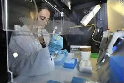 Si vous devenez enseignant-chercheur, quelle somme pourrez-vous gagner au maximum par mois ?