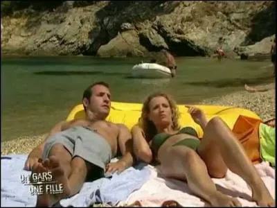 Dans cet épisode, pourquoi Alex est-elle énervée ?