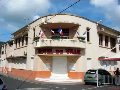 Qui en est le maire ?