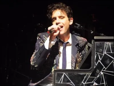 Dans le monde, combien d'albums ont été publiés par Mika ?