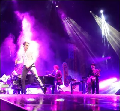 De quelle chanson "I'm falling" est-elle la démo ?