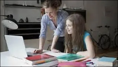 Quel logiciel traitera ta demande si tu veux aller dans un lycée public ?