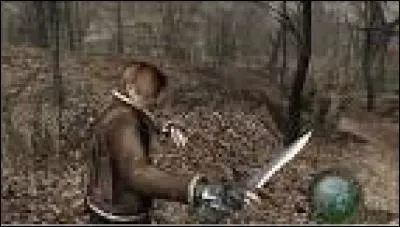 Dans quel Resident Evil peut-on mettre les ennemis à terre en un coup de couteau ?