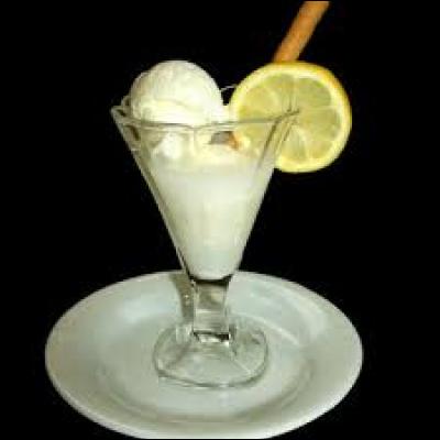 Avec quel alcool le sorbet citron est-il arrosé pour obtenir un dessert glacé appelé Colonel ?