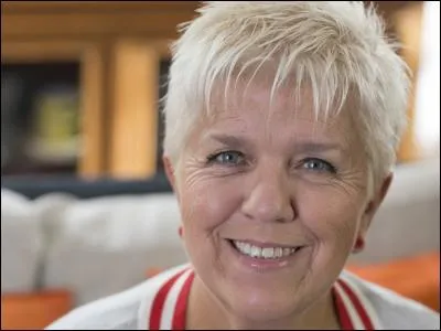 Mimie Mathy mesure moins d'1m35.