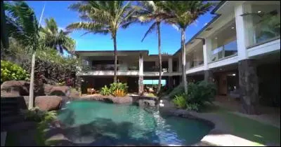 Quelle est la ville où se situe la principale villa des Anges ?