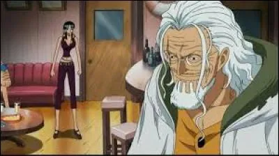 Comment s'appelle le lieutenant du roi des pirates ?