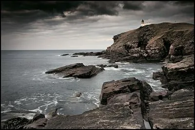 Quand le temps est pluvieux, nuageux et triste, on dit : C'est un temps de...