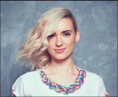 Comment s'appelle Natoo ?