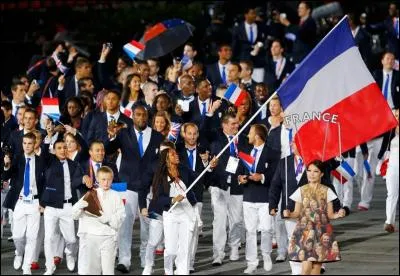 Lors des JO de Londres en 2012, avec combien de médailles la France était-elle repartie ?