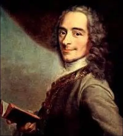 5 - Il n'est permis qu'à une personne de confondre Noirs et Blancs, pour Voltaire :