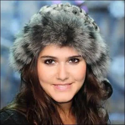 De quel pays la mère de Joyce vient-elle ?