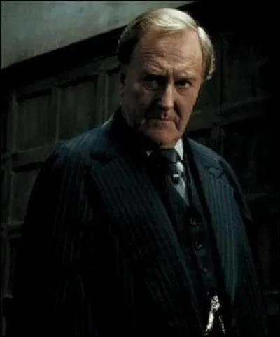 Cornélius Fudge est ...