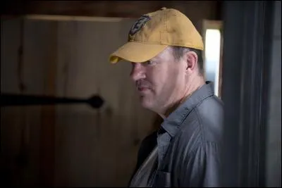 Avant d'arriver à Alexandria, Morgan a rencontré un homme nommé Eastman qui lui a enseigné un sport pour se défendre. Quel est ce sport ?