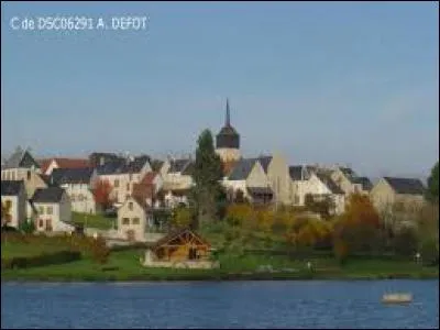 La commune Creusoise de Cressat se situe en région ...