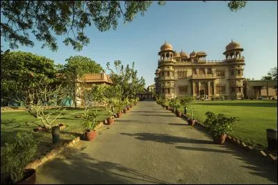 De quel pays Karachi est-elle la plus grande ville ?