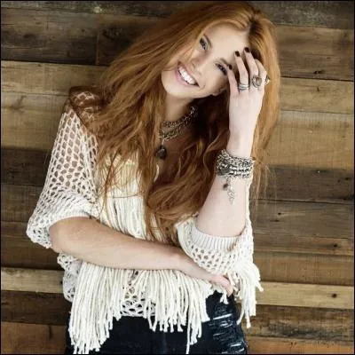 Quel est son âge en août 2016 ?