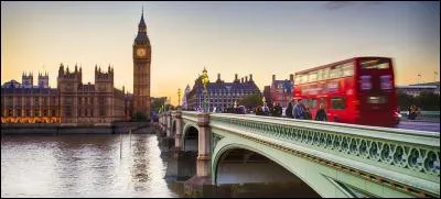 Combien d'habitants compte-t-elle ?