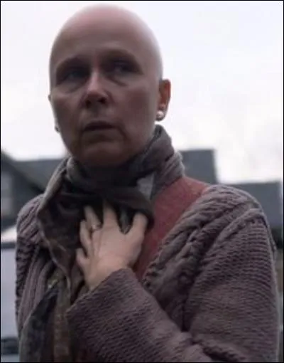 Comment s'appelle la tante de Nick ?