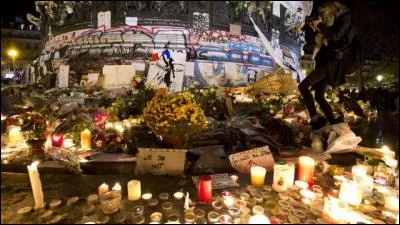 Le 13 novembre 2015, combien de morts fit le terrible attentat qui a frappé Paris ?
