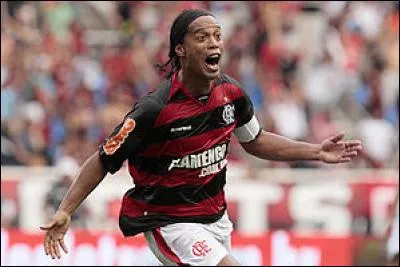 Lequel de ces célèbres footballeurs est né en 1980 ?