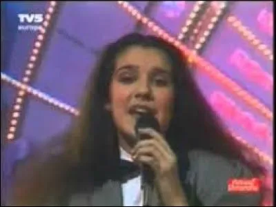 Quelle âge avait Céline Dion lors de son premier passage à la télévision française dans l'émission "Champs-Elysées" en 1983 ?