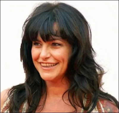 En quelle année Lio devient-elle active en tant que chanteuse ?