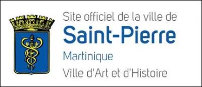 Quel Premier ministre a signé le décret instaurant Saint-Pierre comme troisième sous-préfecture ?