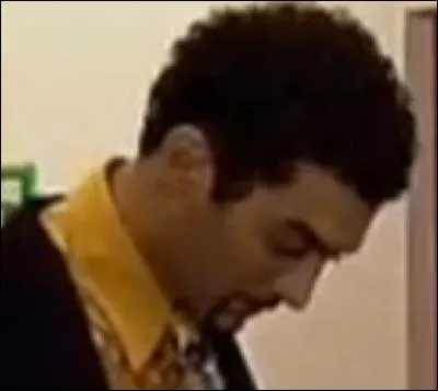 Comment s'appelle la firme pour laquelle Jamel et Sabri font du porte-à-porte ?