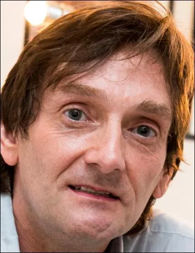 Lorsque Pierre Palmade se retrouve hospitalisé suite à un accident de moto, Sabri lui demande de ne surtout pas manger :