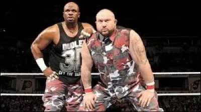Terminons en beauté avec "The Dudley Boyz", duo mythique composé de D-Von et Bubba Ray Dudley. Cette équipe légendaire, la plus titrée du catch professionnel, a remporté les ceintures par équipe dans toutes les fédérations où elle a lutté. Dans lequel de ces shows ce duo a-t-il été drafté ?