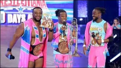Big E, Xavier Woods et Kofi Kingston, sont les trois joyeux lurons formant "The New Day". Fin juillet 2016, ils ont établi un nouveau record de longévité en tant que champions par équipe de la WWE. Dans lequel de ces shows sont-ils ?