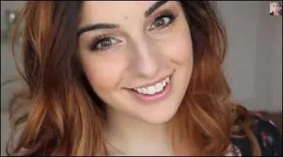 Quelle est la date de sa 1ère vidéo sur YouTube ?